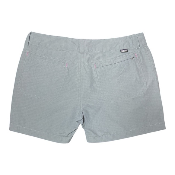 Patagonia shorts, size 10 women - Picture 2 of 16
